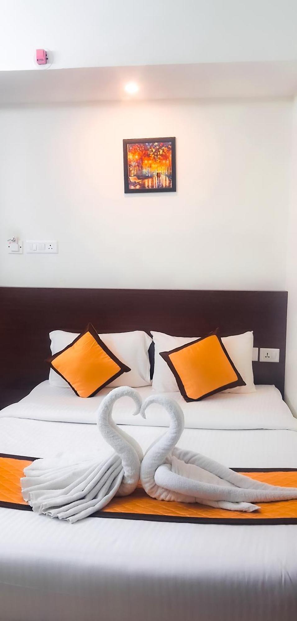 Blueway Residency Downtown Hotel Thiruvananthapuram Exterior foto